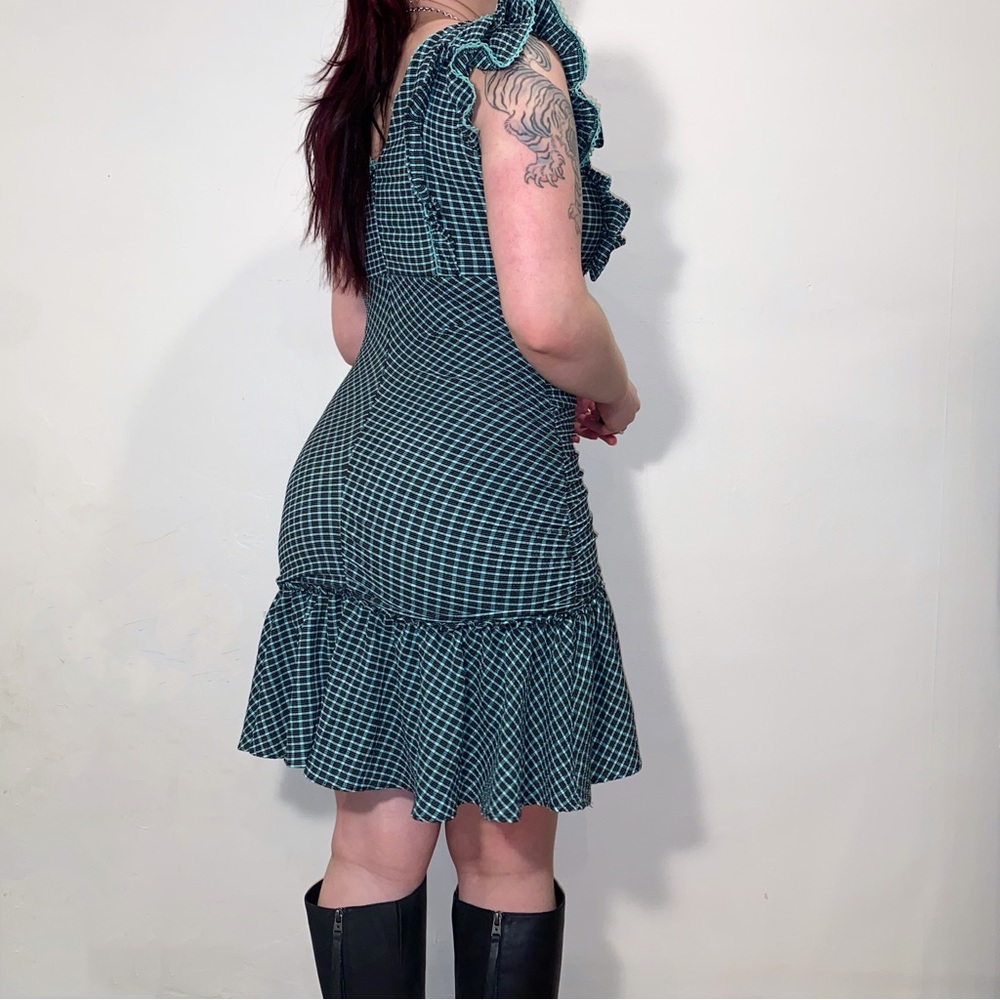 Beautiful gingham ruffle Betsey Johnson dress - Picture 4 of 4